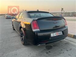 کرایسلەر 300